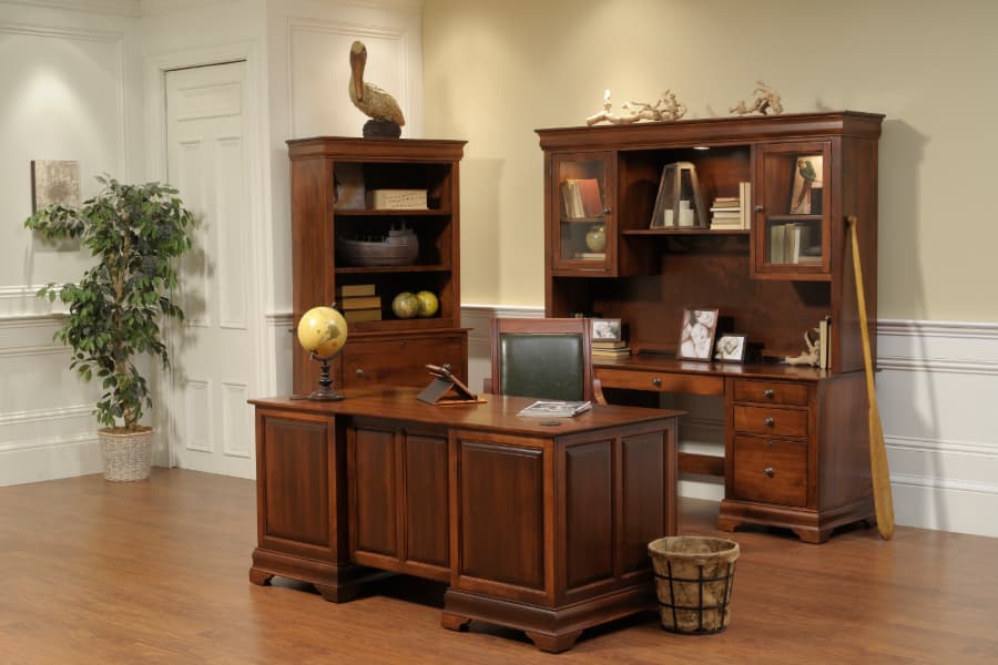 Yutzy Woodworking Bordeaux Executive Desk-Credenza-Hutch Group
